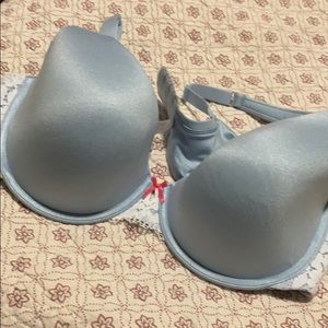 Baby blue bra 42C
